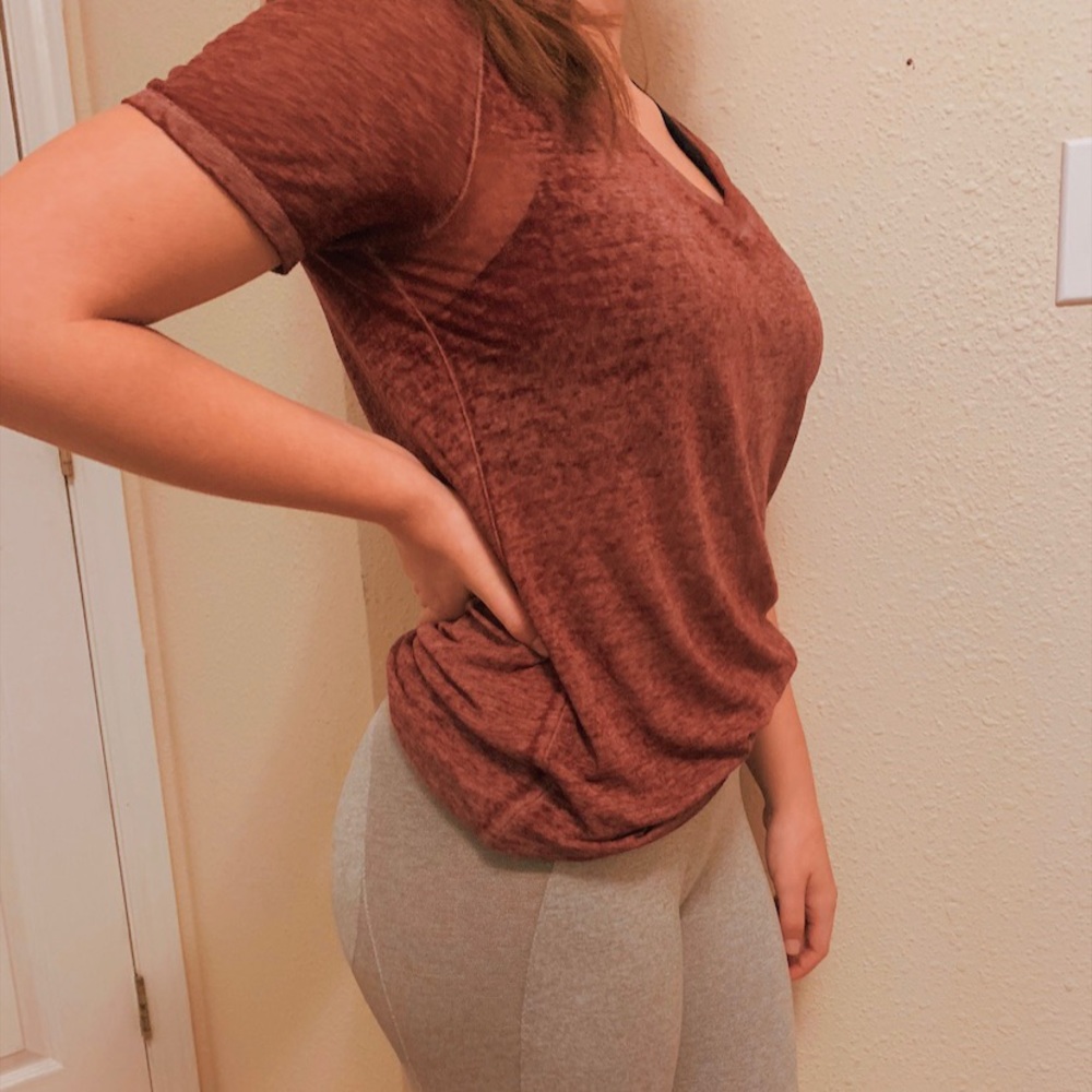 VS PINK TSHIRT